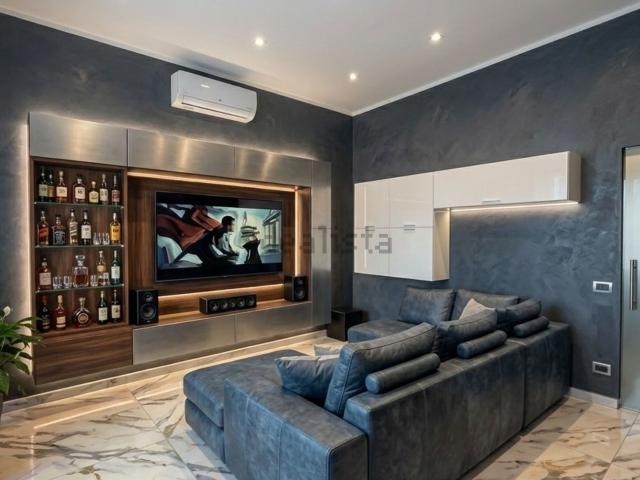 Appartamento in vendita di 70 m² in Via Filippo Turati