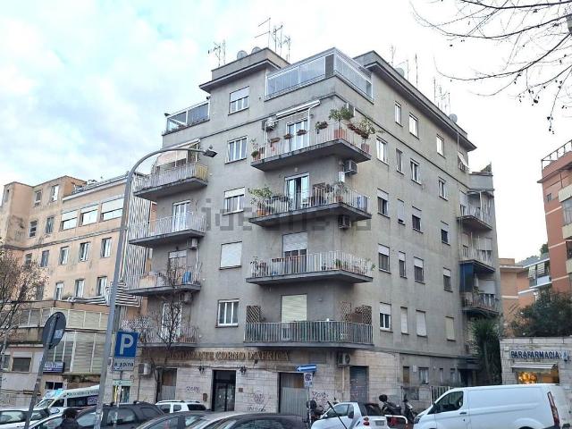 Appartamento in vendita di 70 m² in Via Folco Portinari, 9