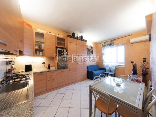 Appartamento in vendita di 70 m² in Via Fratelli Bandiera, 25
