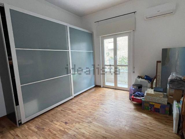 Appartamento in vendita di 70 m² in Via Fratelli Bonnet, 27