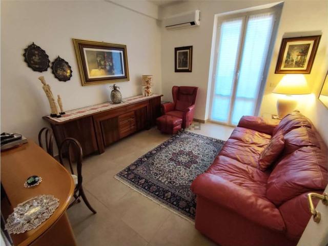Appartamento in vendita di 70 m² in Via Fratelli Cairoli