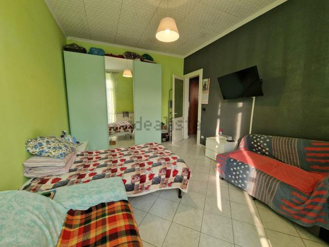 Appartamento in vendita di 70 m² in Via Francesco Azzi, 9