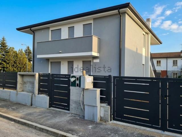 Appartamento in vendita di 70 m² in Via G. Matteotti, 104