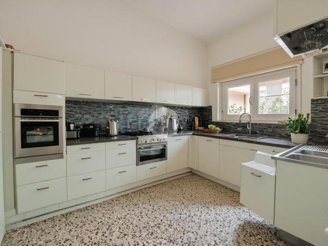 Appartamento in vendita di 70 m² in Via Gabriele Voltattorni, 98