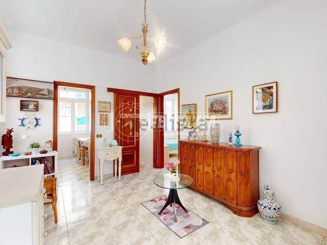 Appartamento in vendita di 70 m² in Via Garibotti, 12