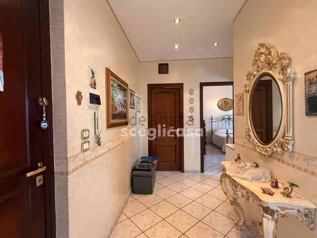 Appartamento in vendita di 70 m² in Via Giacomo Leopardi, 49
