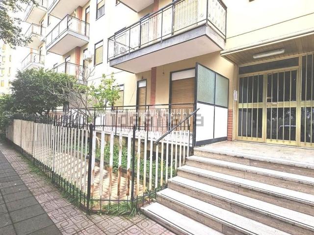 Appartamento in vendita di 70 m² in Via Giuseppe Li Bassi, 74