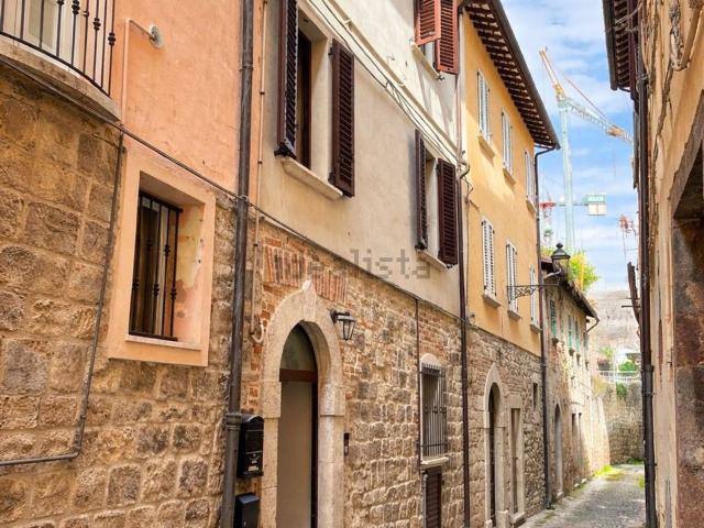 Appartamento in vendita di 70 m² in Via Guglielmo da Lisciano
