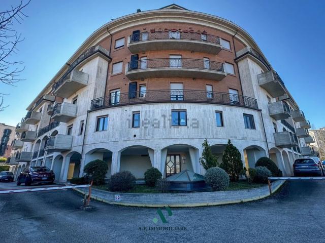 Appartamento in vendita di 70 m² in Via Insorti d&apos Ungheria, 32
