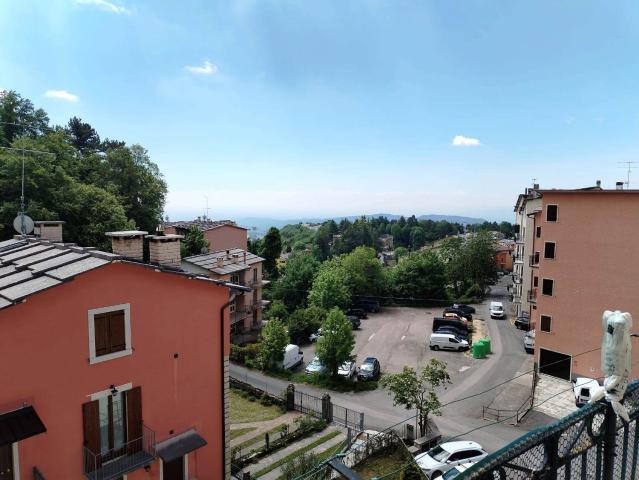 Appartamento in vendita di 70 m² in Via Italo Montemezzi, 38