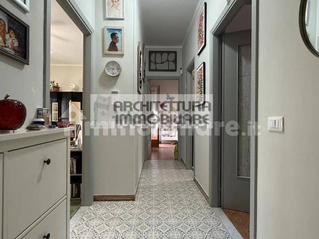 Appartamento in vendita di 70 m² in Via Langhe, 2