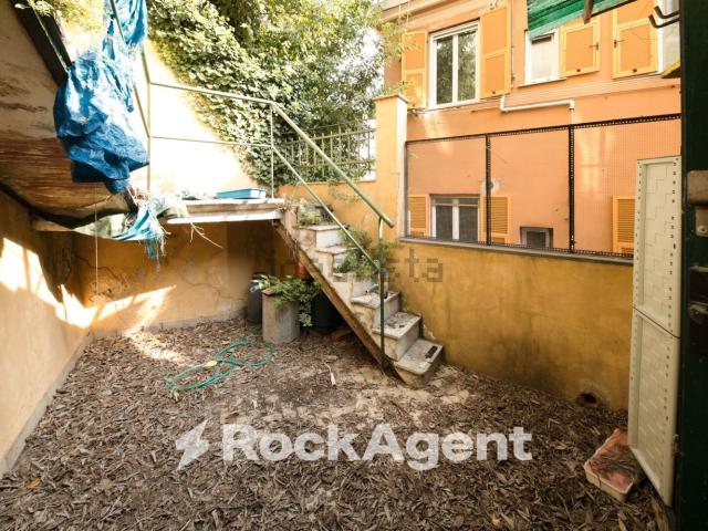 Appartamento in vendita di 70 m² in Via Leonardo Montaldo, 21