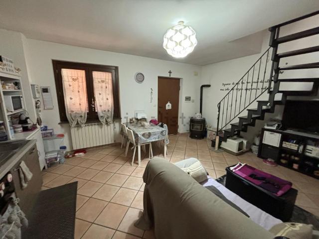 Appartamento in vendita di 70 m² in Via Mantes la Jolie