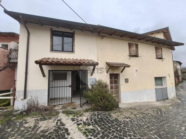 Appartamento in vendita di 70 m² in Via Mandrilli, 10