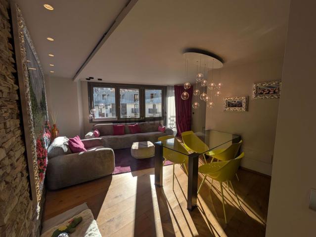 Appartamento in vendita di 70 m² in Via Meynet, 4