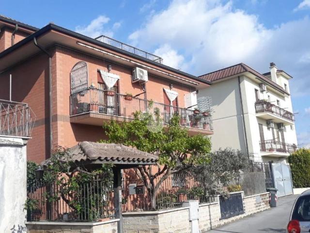 Appartamento in vendita di 70 m² in Via Michele Pantanella, 23