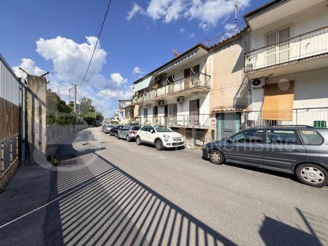 Appartamento in vendita di 70 m² in Via Miliscola