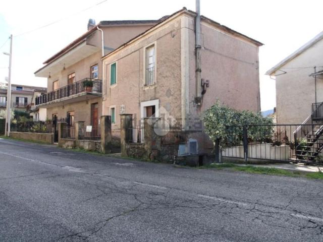 Appartamento in vendita di 70 m² in Via Mirtense, 48