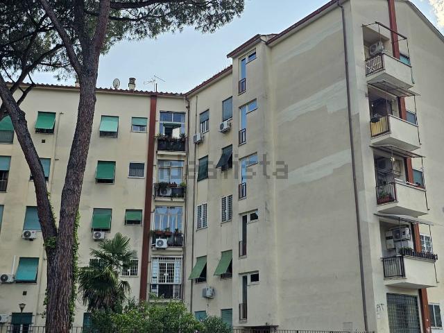 Appartamento in vendita di 70 m² in Via Monte Resegone