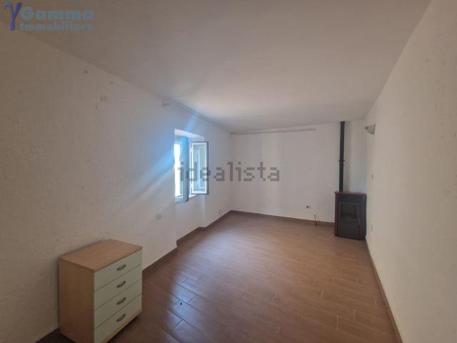 Appartamento in vendita di 70 m² in Via Monte Suello