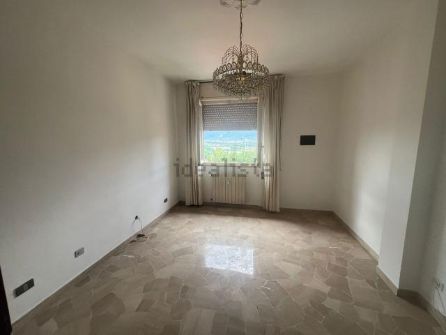 Appartamento in vendita di 70 m² in Via Montebello