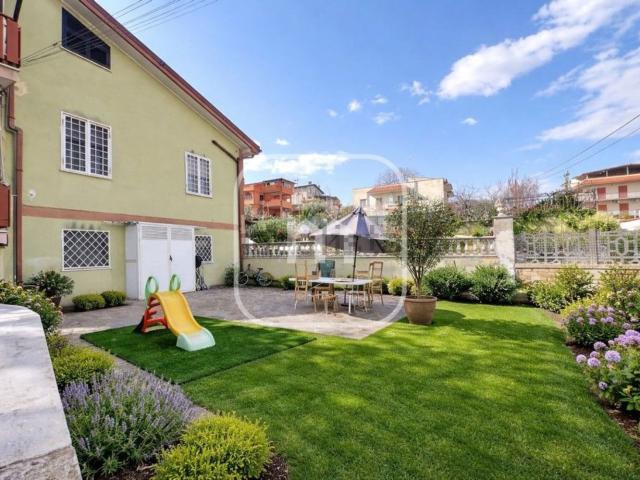 Appartamento in vendita di 70 m² in Via Mutignano