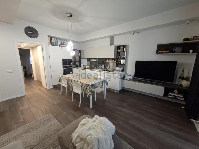 Appartamento in vendita di 70 m² in Via Negroli, 41