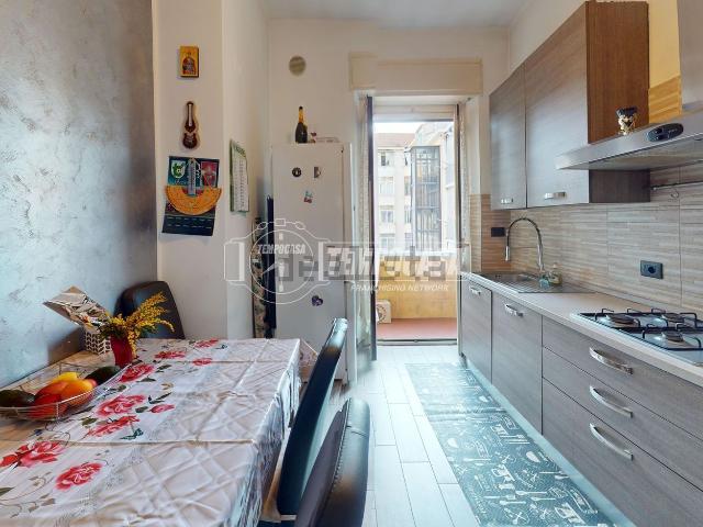 Appartamento in vendita di 70 m² in Via Nicomede Bianchi, 35