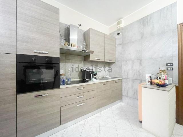 Appartamento in vendita di 70 m² in Via Omegna, 8