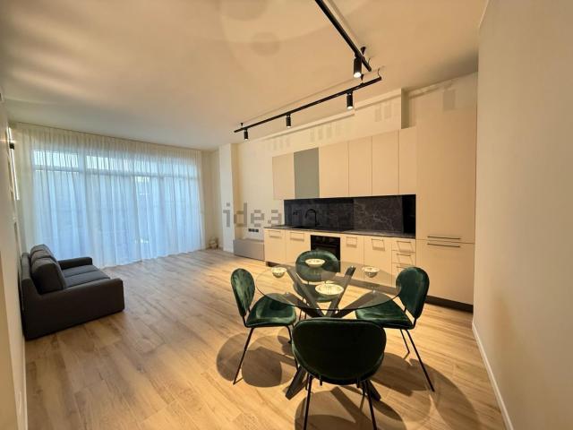 Appartamento in vendita di 70 m² in Via Pastrengo, 30