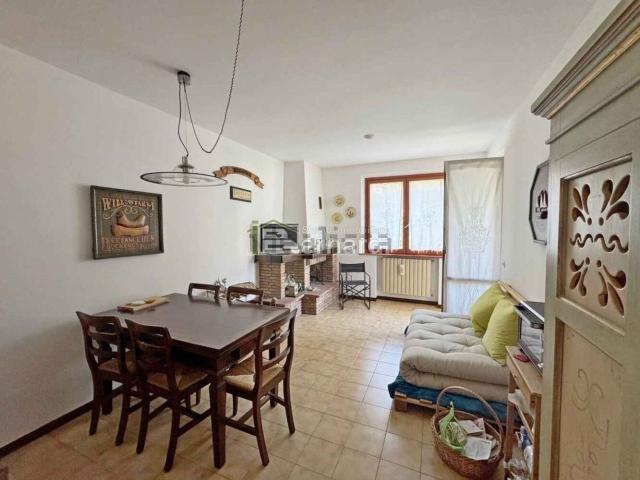 Appartamento in vendita di 70 m² in Via Piano, 11
