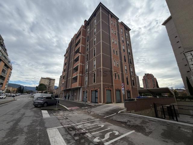 Appartamento in vendita di 70 m² in Via Pietro Farini