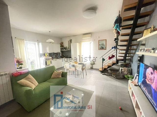 Appartamento in vendita di 70 m² in Via Ponticelli