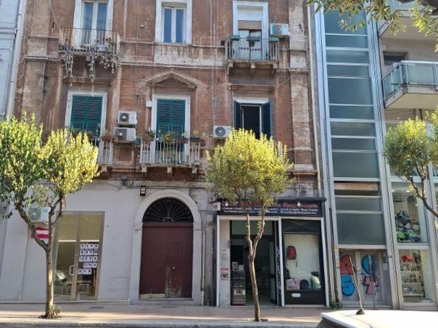 Appartamento in vendita di 70 m² in Via Principe Amedeo, 68