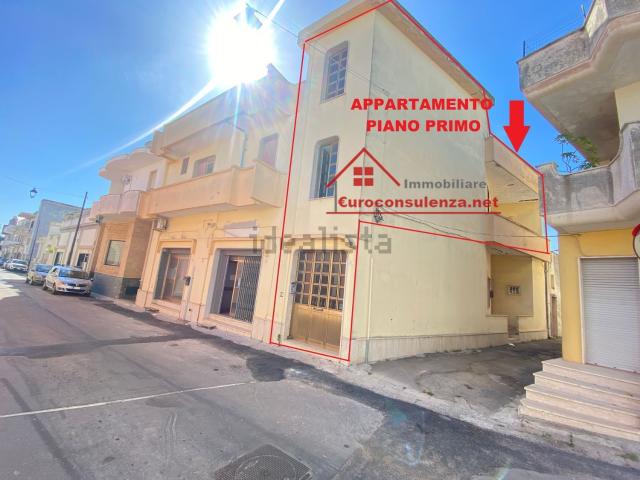 Appartamento in vendita di 70 m² in Via Racale, 80