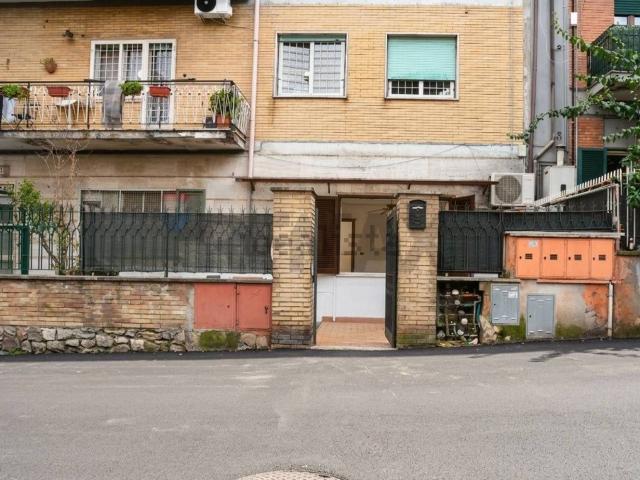 Appartamento in vendita di 70 m² in Via Raffaele de Ferrari, 60