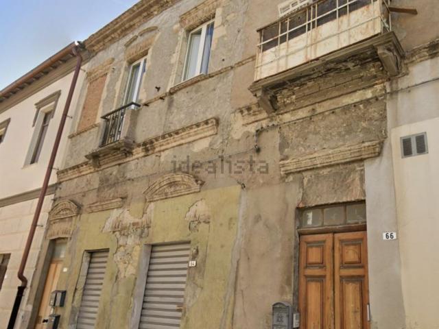 Appartamento in vendita di 70 m² in Via Riva Villasanta, 66