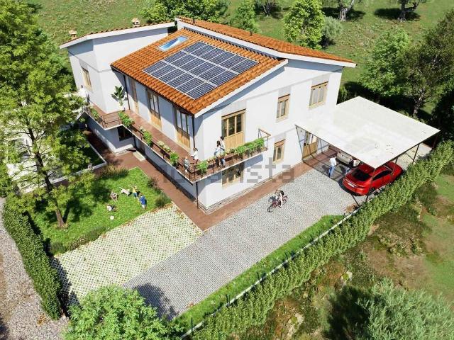 Appartamento in vendita di 70 m² in Via Romena