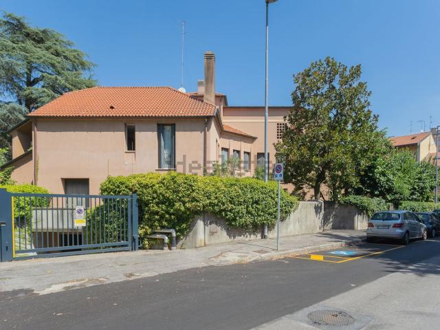 Appartamento in vendita di 70 m² in Via Roberto Ardigò, 21