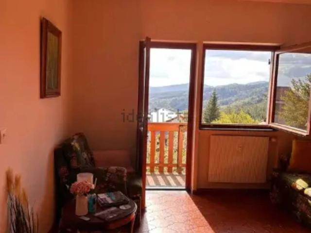 Appartamento in vendita di 70 m² in Via Rocca D&apos Aveto