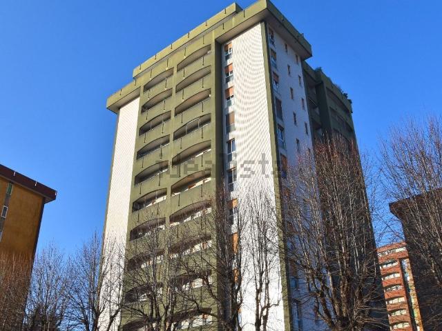 Appartamento in vendita di 70 m² in Via S. Denis, 177