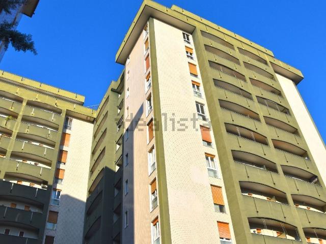 Appartamento in vendita di 70 m² in Via S. Denis, 177