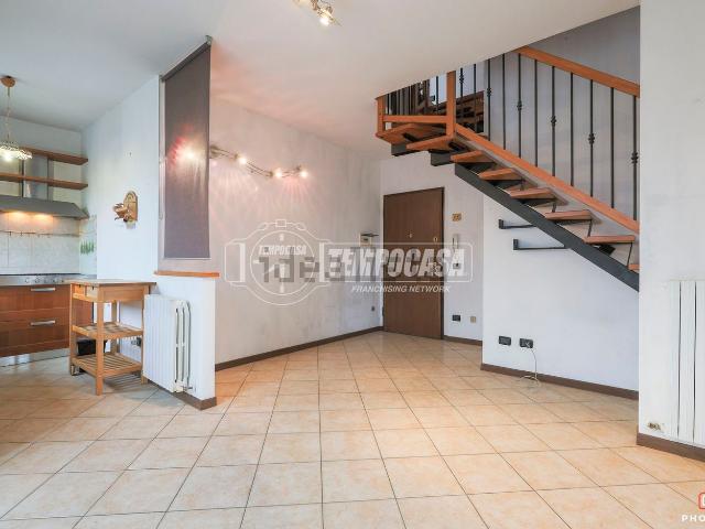 Appartamento in vendita di 70 m² in Via Samoggia, 14