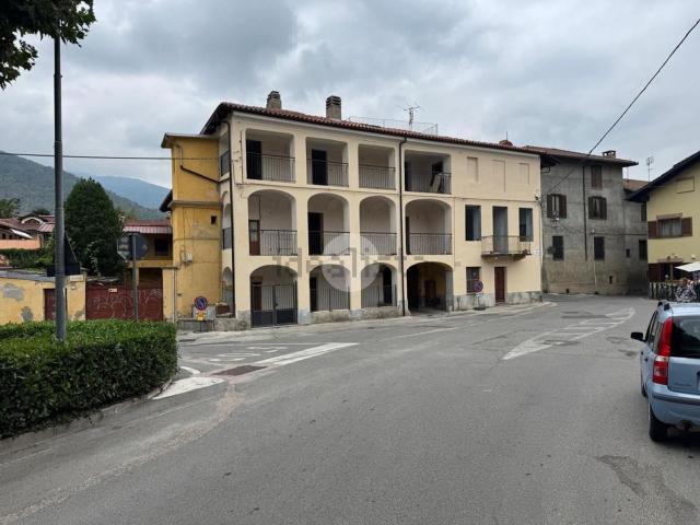 Appartamento in vendita di 70 m² in Via San Francesco D&apos Assisi, 14