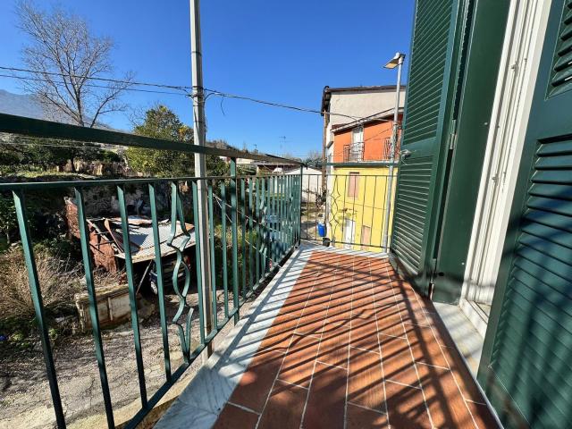 Appartamento in vendita di 70 m² in Via Seggiari, 28
