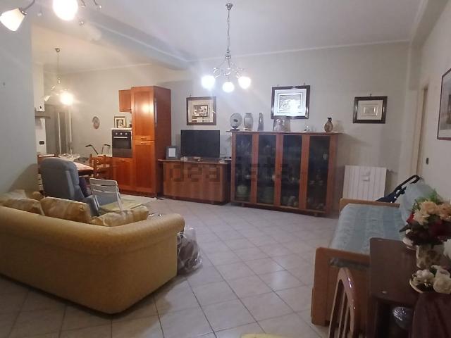 Appartamento in vendita di 70 m² in Via Serve della Divina Provvidenza