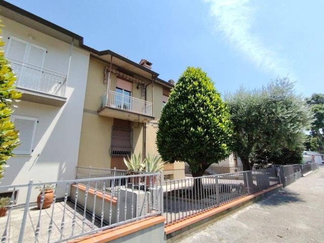 Appartamento in vendita di 70 m² in Via Settecrociari, 6389