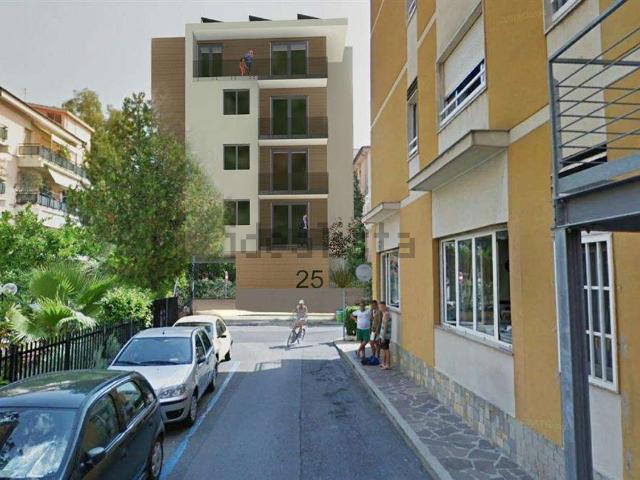 Appartamento in vendita di 70 m² in Via Sicilia, 25