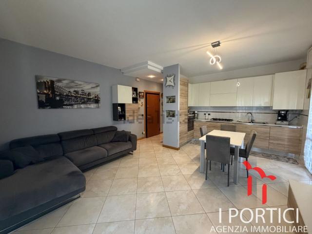 Appartamento in vendita di 70 m² in Via Silvio Pellico
