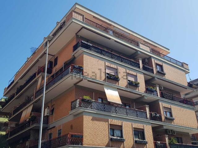 Appartamento in vendita di 70 m² in Viale Ammiraglio del Bono, 48